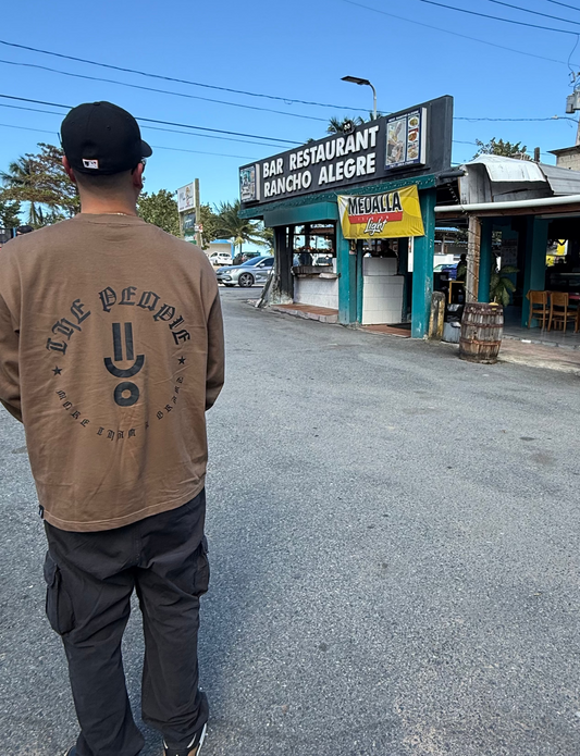 Brown long sleeve people tee